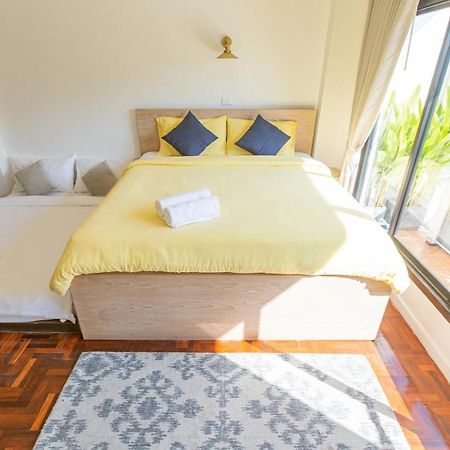 The Little Siri Hotel Chiang Mai Bagian luar foto
