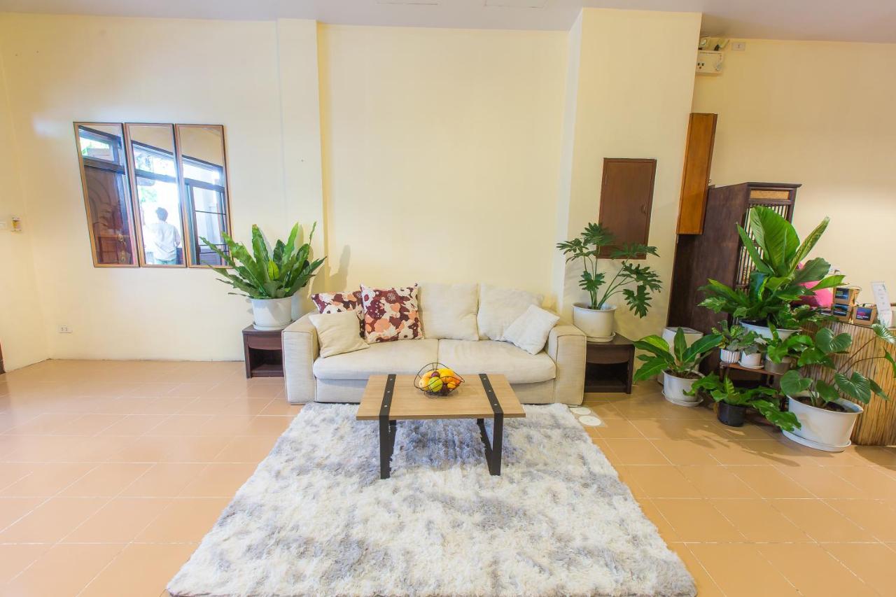 The Little Siri Hotel Chiang Mai Bagian luar foto