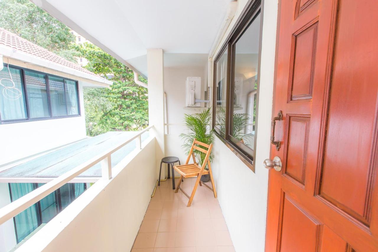 The Little Siri Hotel Chiang Mai Bagian luar foto