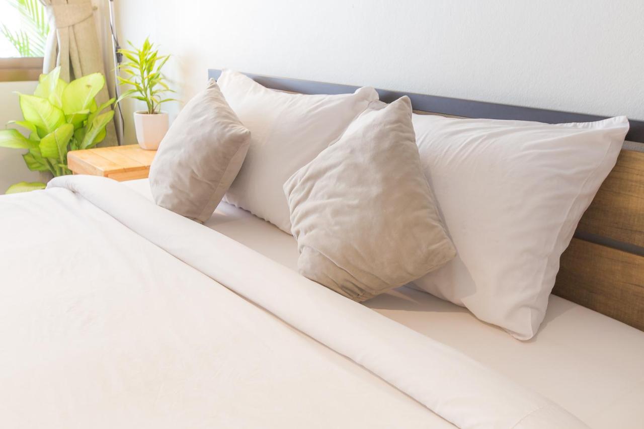 The Little Siri Hotel Chiang Mai Bagian luar foto