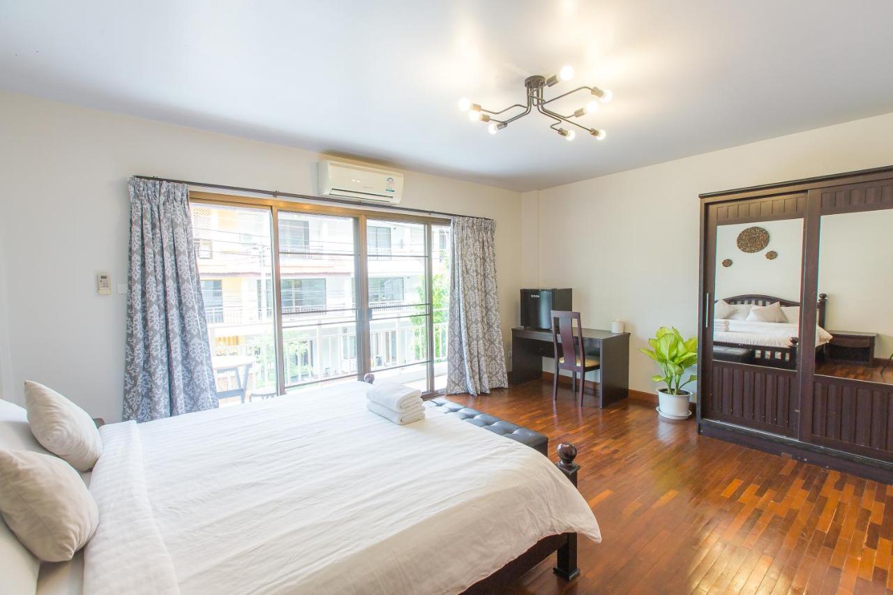 The Little Siri Hotel Chiang Mai Bagian luar foto
