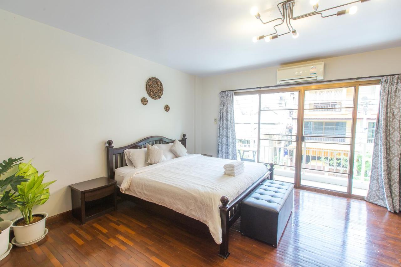 The Little Siri Hotel Chiang Mai Bagian luar foto