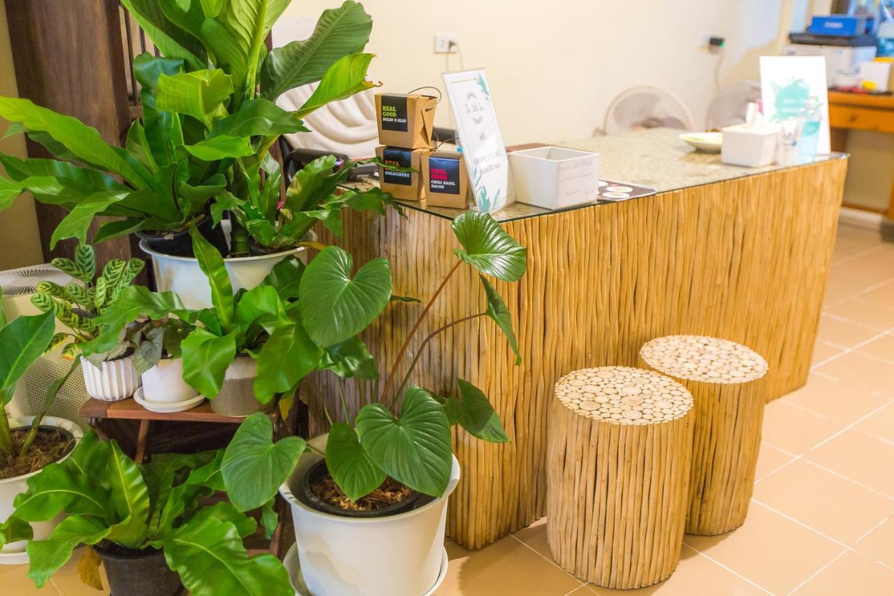 The Little Siri Hotel Chiang Mai Bagian luar foto