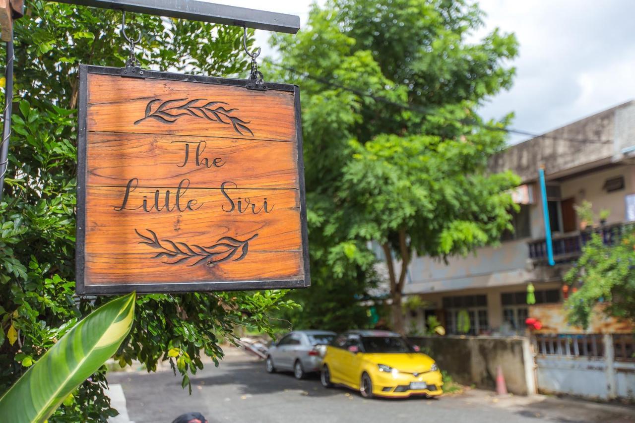 The Little Siri Hotel Chiang Mai Bagian luar foto