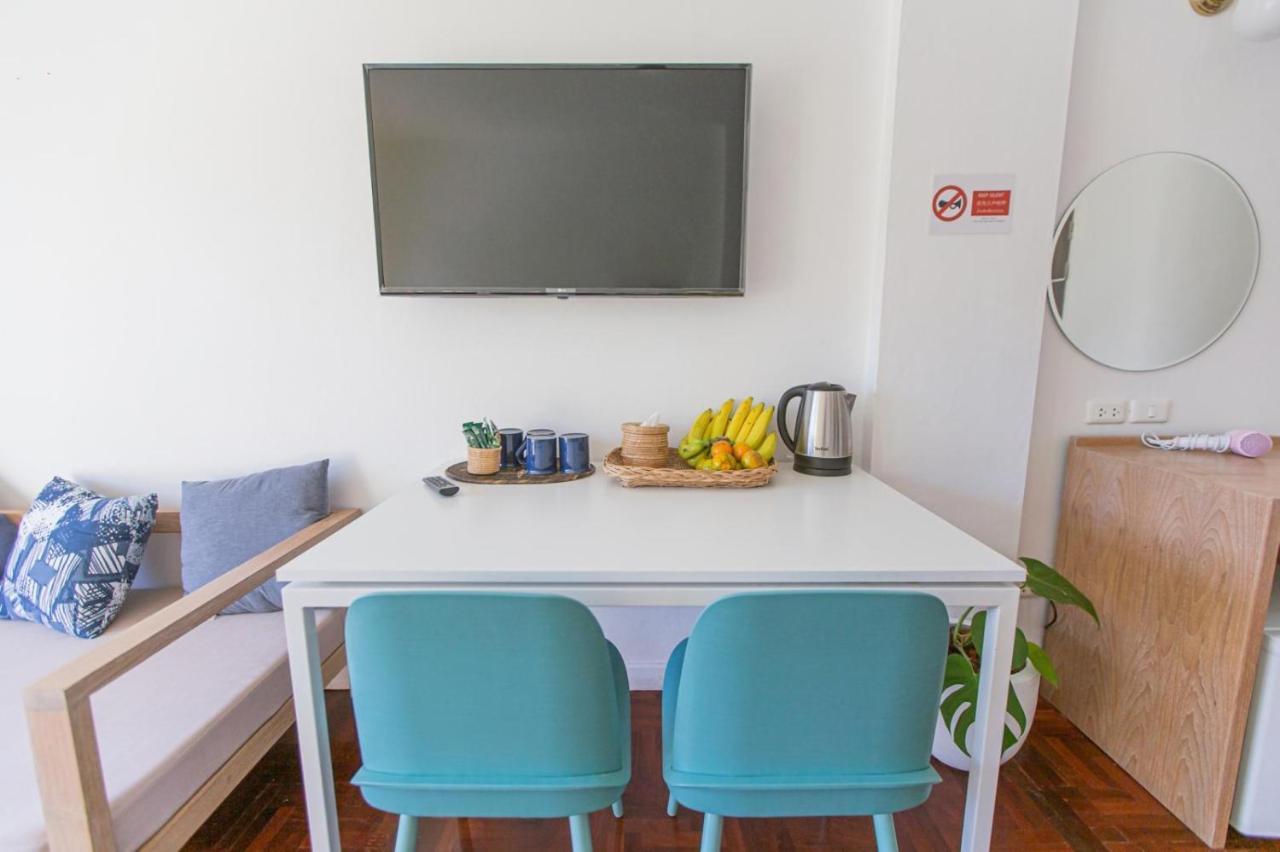The Little Siri Hotel Chiang Mai Bagian luar foto